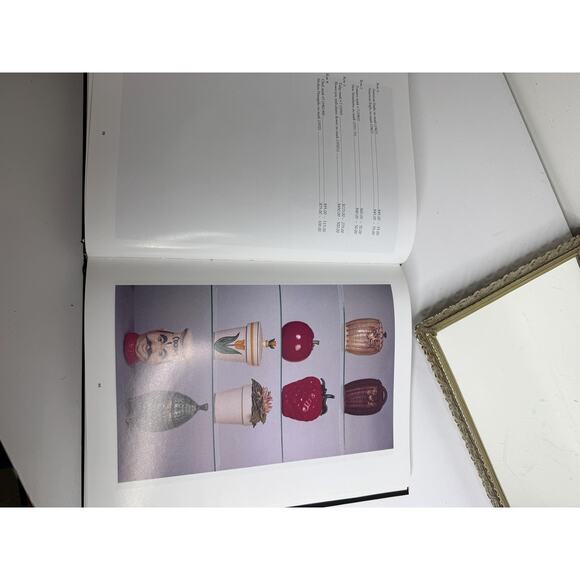 The Collectors Encyclopedia of McCoy Pottery hardback - Picture 8 of 10